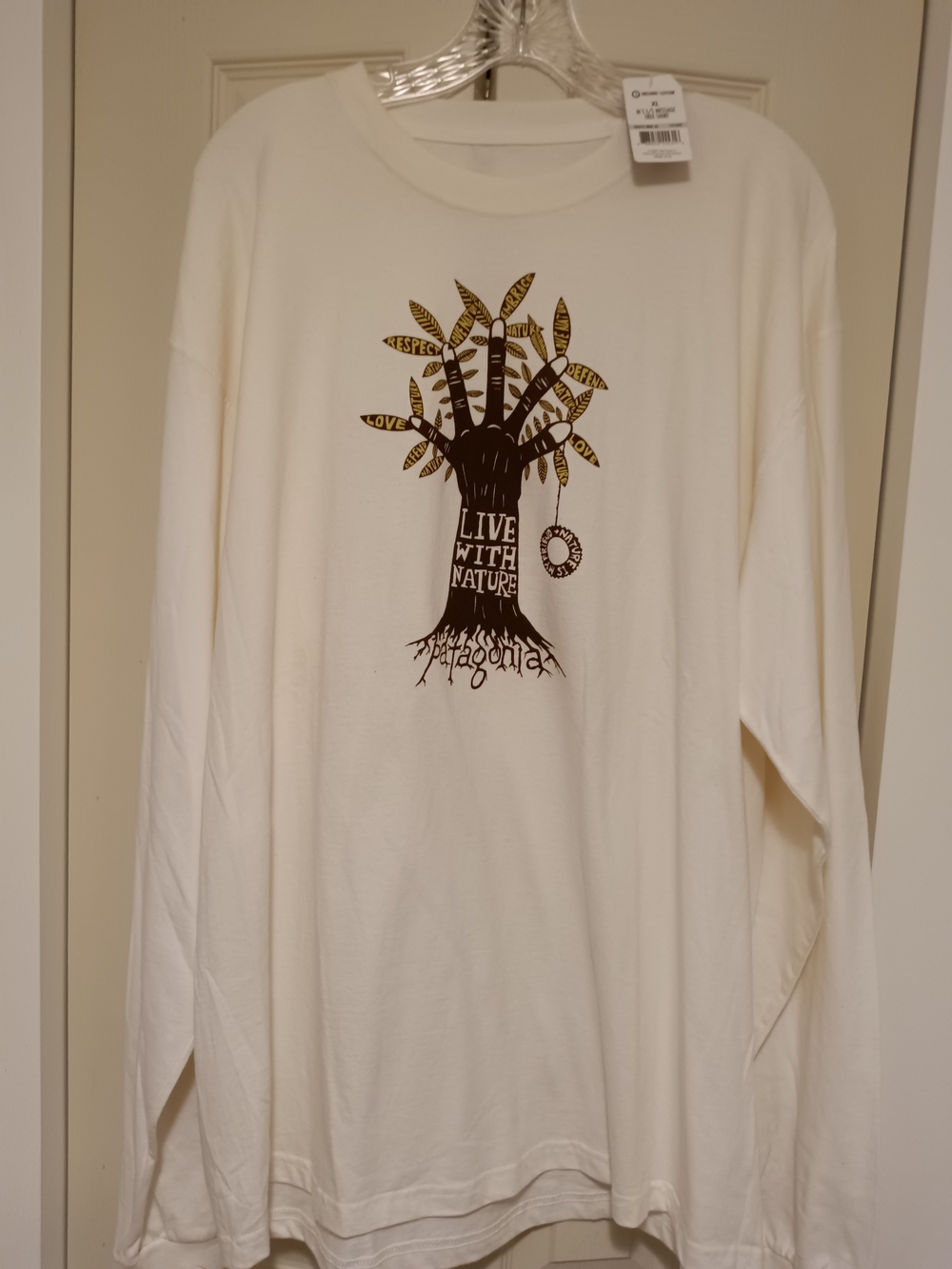 Patagonia White Men's Long Sleeve Tee